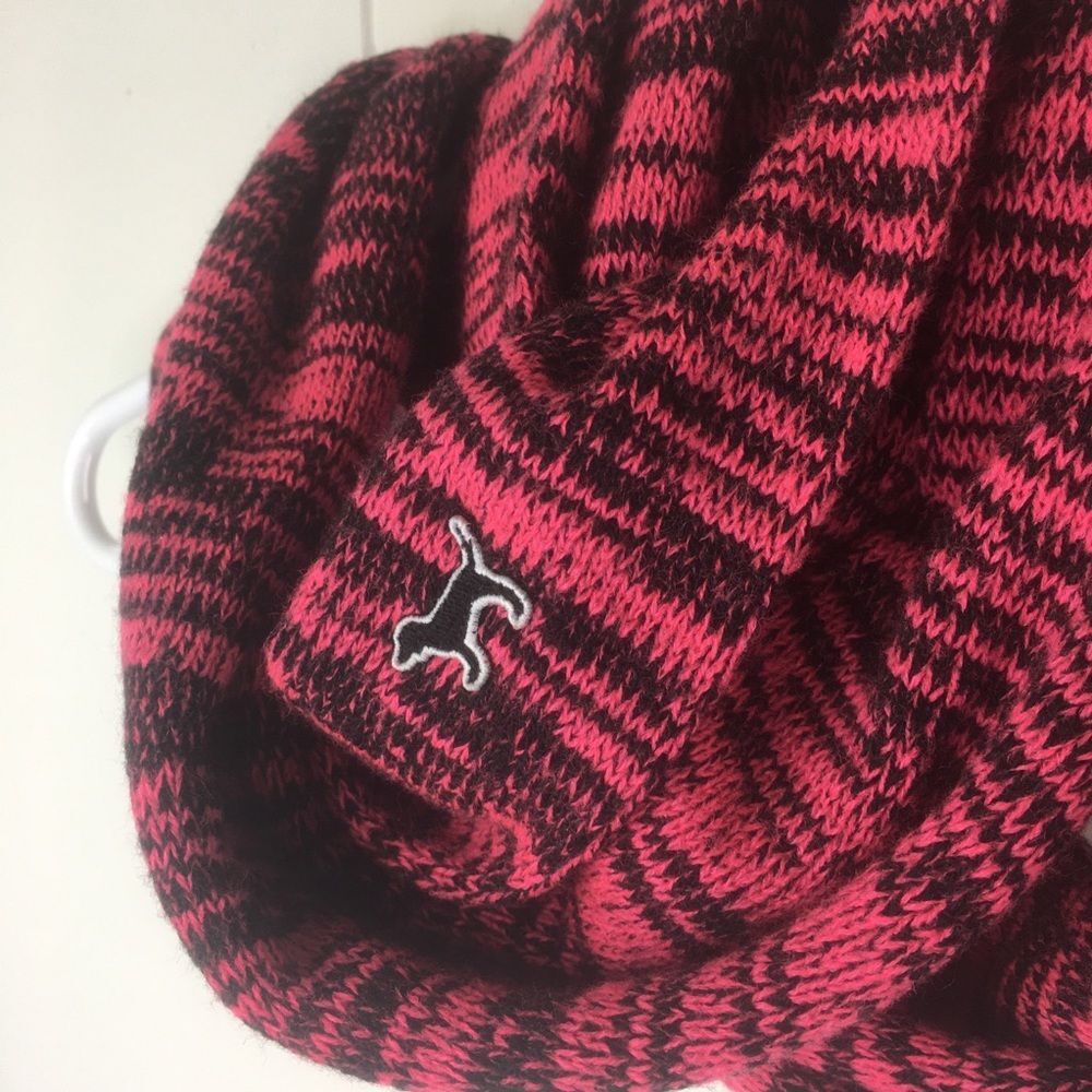 Victoria Secret PINK Knit Dog Patch Infinity Scarf